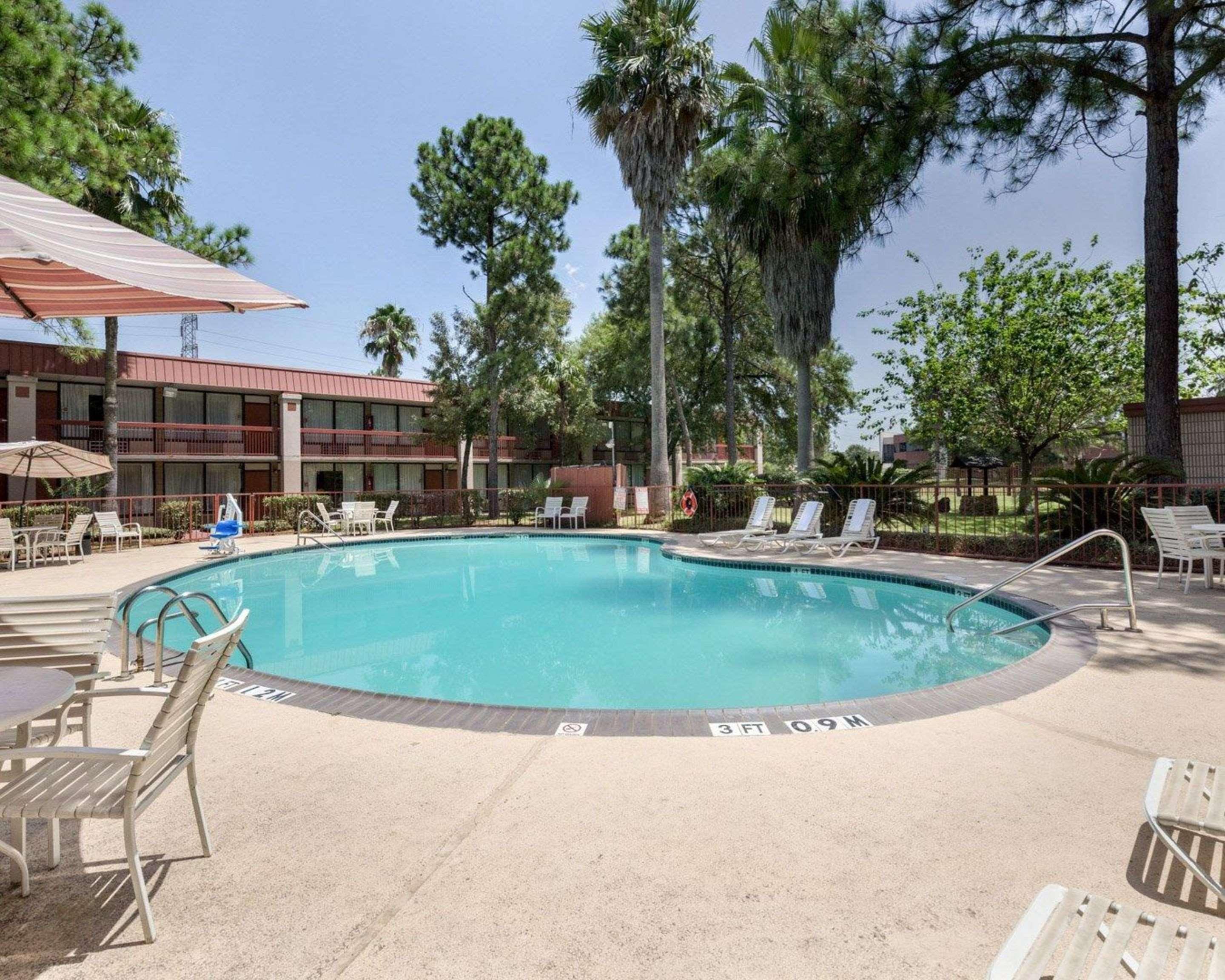 Greentree Hotel & Extended Stay I-10 Fwy Houston, Channelview, Baytown Exteriör bild